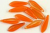 25pc 5X16mm HURRICANE GLASS BUTTERNUT ORANGE DAGGER CZECH GLASS BEADS CZ125-25